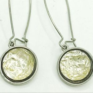 Stone dangling earings